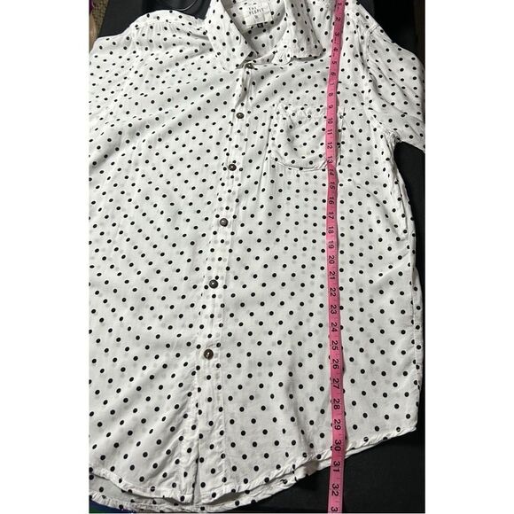 The People Vs. Polka Dot Tunic Length Button Down Shirt - Picture 4 of 11